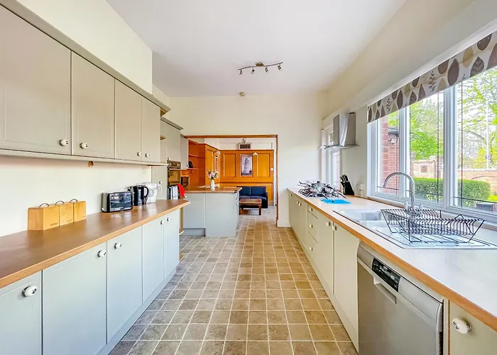 -rbbc-cozy Double In Shared House Guest house