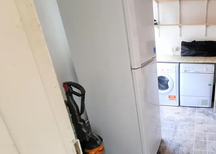 -rbbc-cozy Double In Shared House Affittacamere *