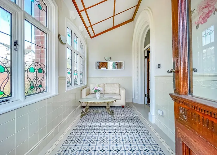 -rbbc-cozy Double In Shared House * ليدز