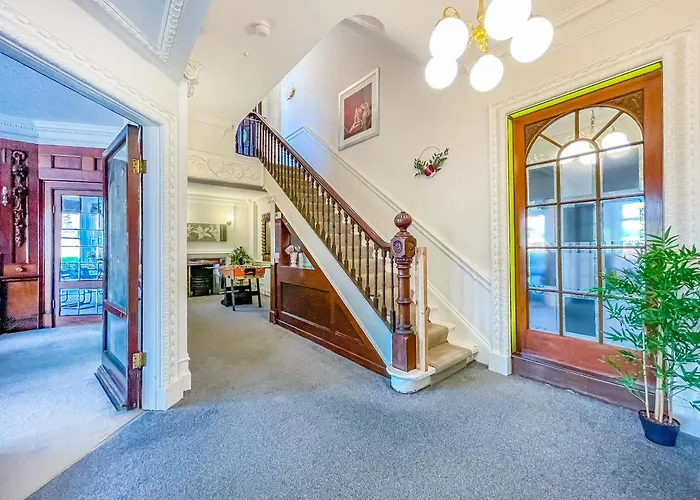 Affittacamere -rbbc-cozy Double In Shared House Leeds (West Yorkshire)